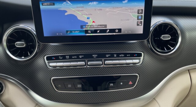 MERCEDES-BENZ V 300 d extralang Swiss Edition 4Matic 9G-Tronic