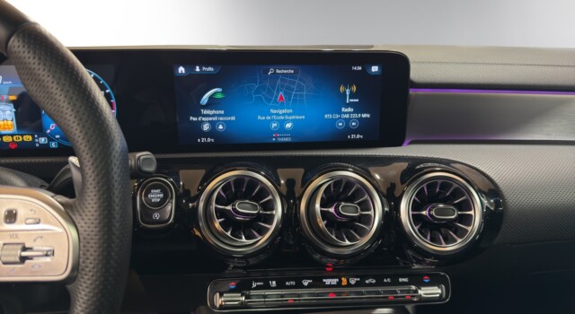 MERCEDES-BENZ A 35 AMG 4Matic Speedshift