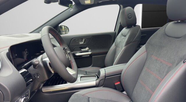 MERCEDES-BENZ EQA 350 66,5 kWh 4Matic Excellence