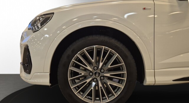 AUDI Q3 Sportback 35 TFSI S line Attraction S-tronic