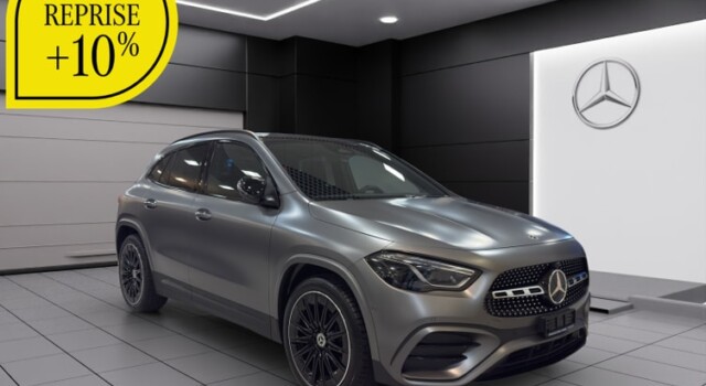 MERCEDES-BENZ GLA 220 4Matic 8G-DCT