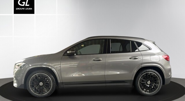 MERCEDES-BENZ GLA 220 4Matic 8G-DCT