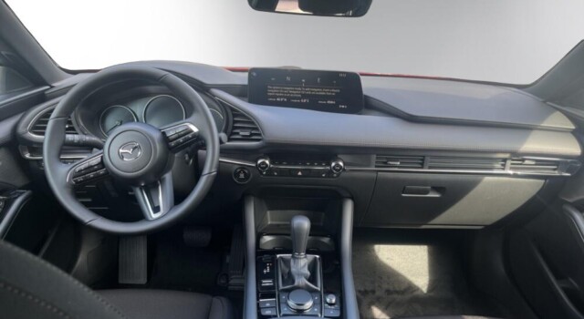 MAZDA 3 Hatchback SKYACTIV-G M Hybrid 140 Centre Line Automat