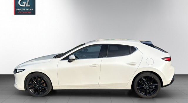 MAZDA 3 HB X MHD 180 Revol AWD