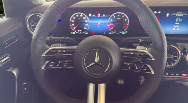 MERCEDES-BENZ CLA 250 CLA Shooting Brake 250 4Matic 8G-DCT