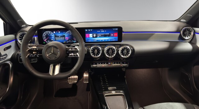 MERCEDES-BENZ A 250 4Matic 8G-DCT