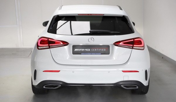 MERCEDES-BENZ A 250 AMG Line