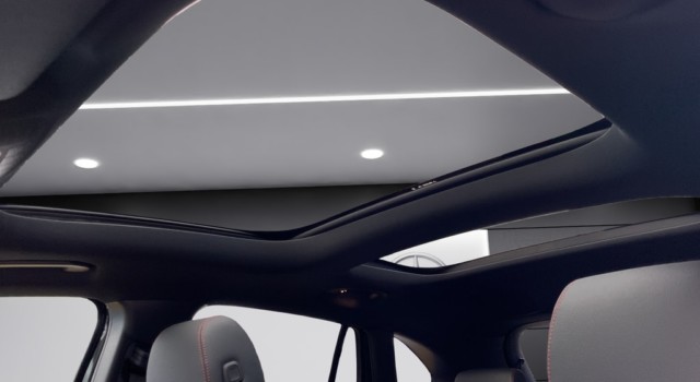 MERCEDES-BENZ EQA 350 66,5 kWh 4Matic Excellence