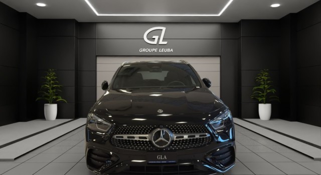 MERCEDES-BENZ GLA 220 4Matic 8G-DCT