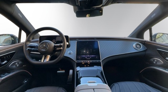 MERCEDES-BENZ EQS 450 + AMG Line