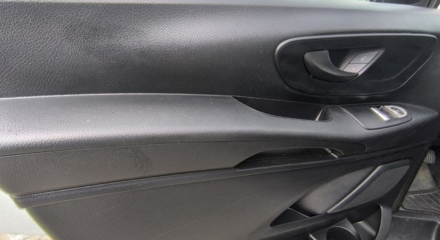 MERCEDES-BENZ VITO 114 CDI Kompakt Pro
