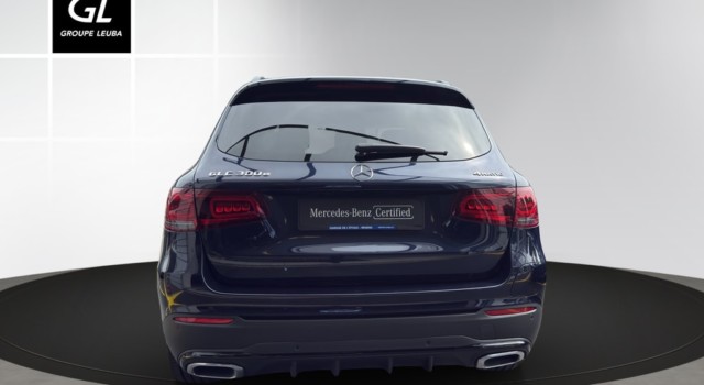 MERCEDES-BENZ GLC 300 e AMG Line 4Matic