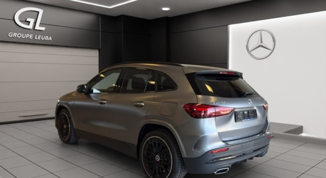 MERCEDES-BENZ GLA 250 4Matic 8G-DCT Swiss Star
