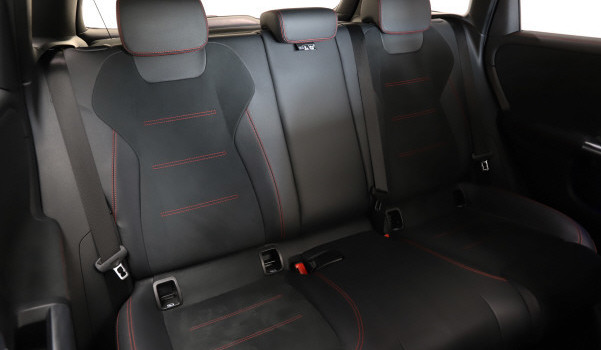 MERCEDES-BENZ B 200 4M AMG Line
