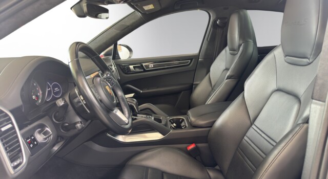 PORSCHE CAYENNE Turbo Coupé S E-Hybrid