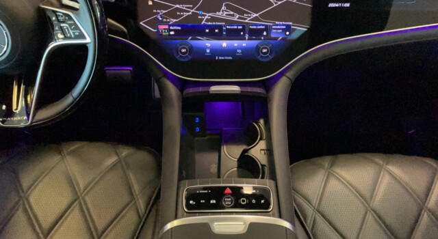 MERCEDES-BENZ EQS SUV 680 Maybach