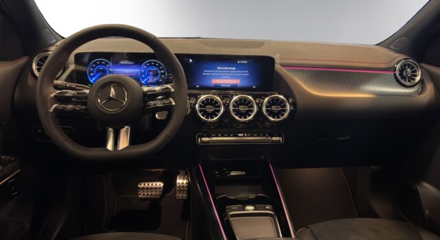 MERCEDES-BENZ EQA 250 + 70,5kWh Excellence