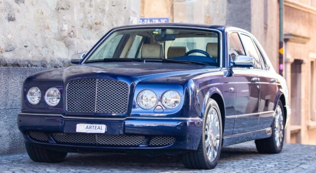 BENTLEY ARNAGE R