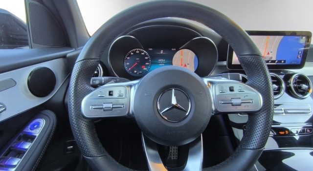 MERCEDES-BENZ GLC 200 AMG Line 4Matic
