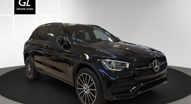 MERCEDES-BENZ GLC 300 e AMG Line 4Matic
