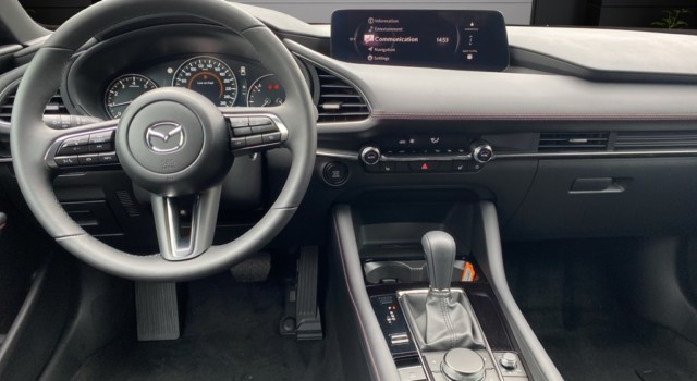 MAZDA 3 Hatchback SKYACTIV-X M Hybrid 186 Homura Automat