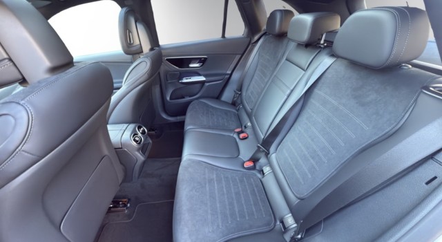 MERCEDES-BENZ GLC 300 e 4Matic EQ Star 9G-Tronic