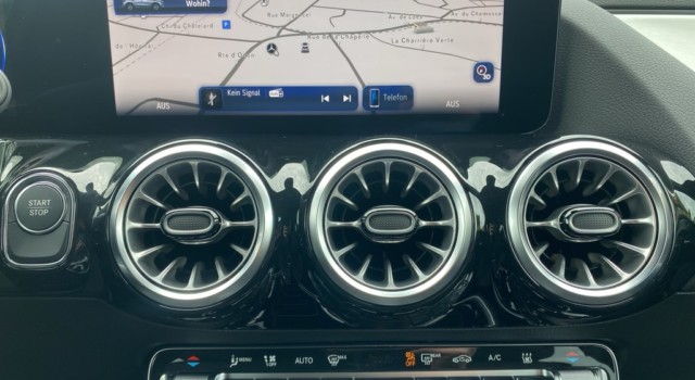 MERCEDES-BENZ EQA 250 + 70,5kWh Excellence