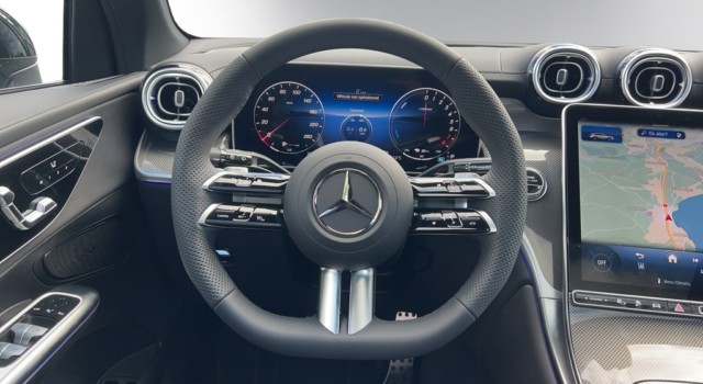 MERCEDES-BENZ GLC 300 e 4Matic EQ Star 9G-Tronic