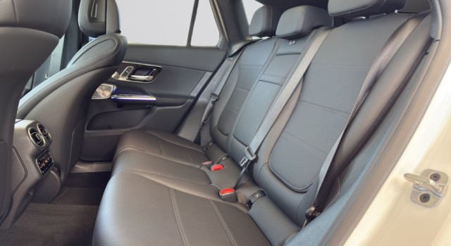 MERCEDES-BENZ GLC 300 4Matic 9G-Tronic