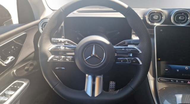 MERCEDES-BENZ GLC 300 e 4M EQ Star