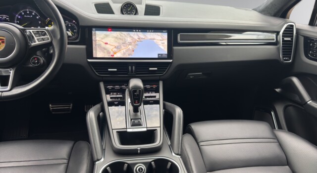 PORSCHE CAYENNE Turbo Coupé S E-Hybrid
