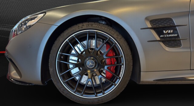 MERCEDES-BENZ SL 63 AMG