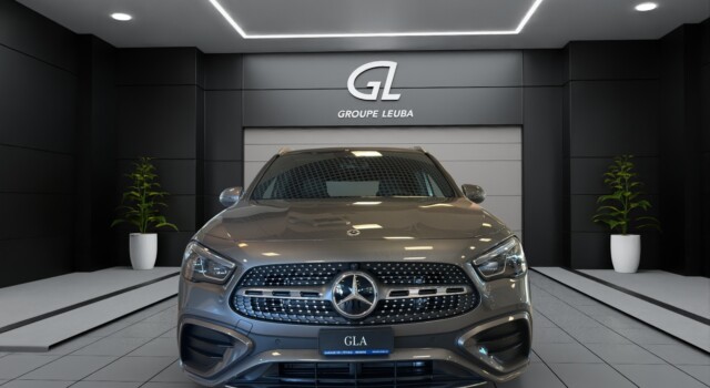 MERCEDES-BENZ GLA 220 4Matic 8G-DCT