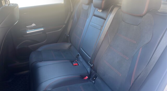 MERCEDES-BENZ B 200 AMG Line 7G-DCT