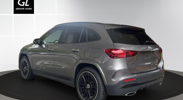 MERCEDES-BENZ GLA 220 4Matic 8G-DCT