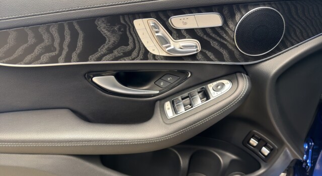 MERCEDES-BENZ GLC 300 GLC Coupé 300 e 4Matic 9G-Tronic