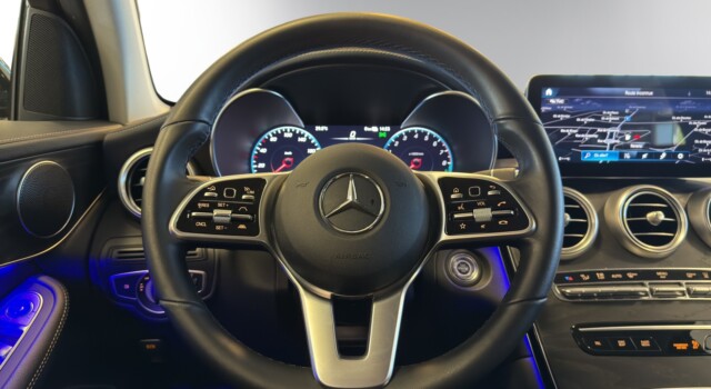 MERCEDES-BENZ GLC 300 e AMG Line 4Matic 9G-Tronic