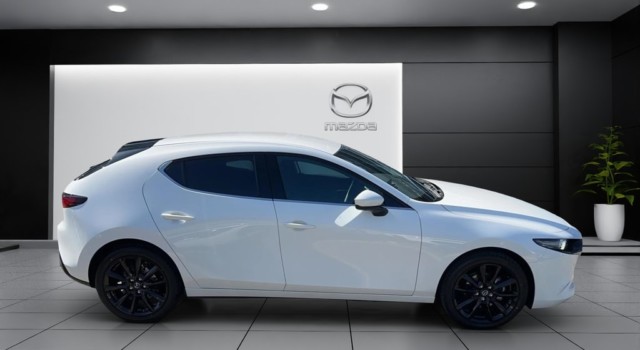 MAZDA 3 Hatchback SKYACTIV-X MHybrid 186 Exclusive Line AWD Aut.