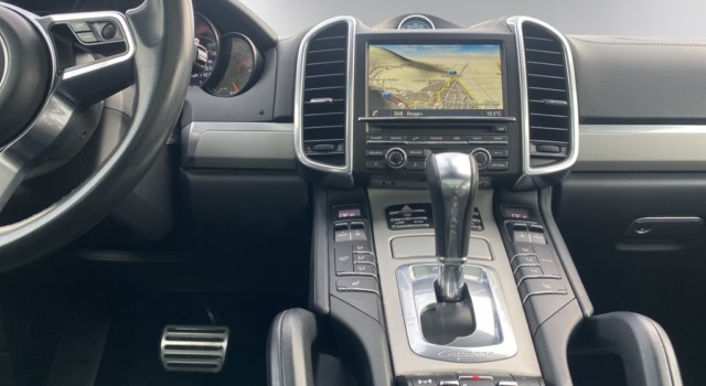 PORSCHE CAYENNE S