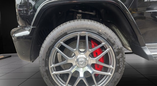 MERCEDES-BENZ G 63 AMG 9G-Tronic