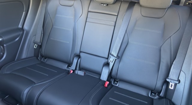 MERCEDES-BENZ GLA 250 4Matic 8G-DCT