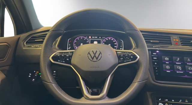 VW TIGUAN 2.0TSI R-Line 4M