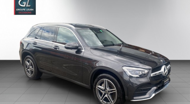MERCEDES-BENZ GLC 300 e AMG Line 4Matic