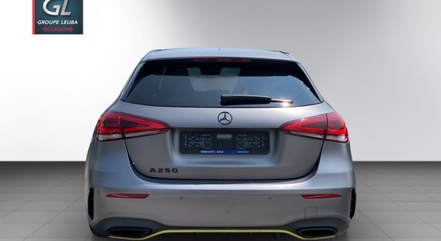 MERCEDES-BENZ A 250 AMG Line