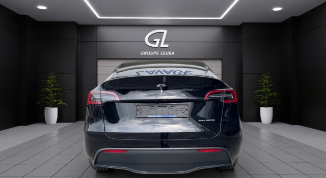 TESLA MODEL Y Long Range