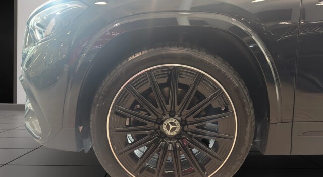 MERCEDES-BENZ GLA 220 4Matic 8G-DCT