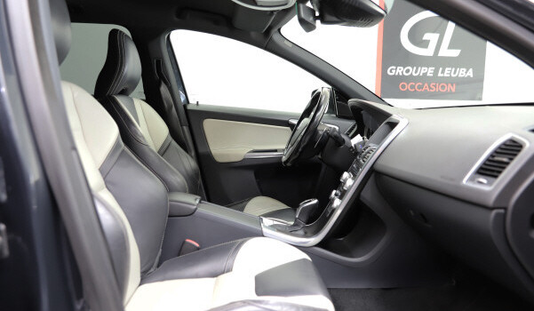 VOLVO XC60 T6 AWD Summum