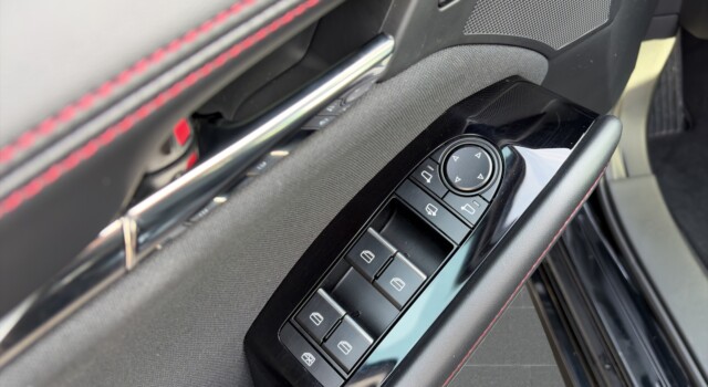 MAZDA 3 HB G 140 Homura A