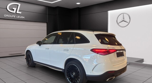 MERCEDES-BENZ GLC 220 d 4Matic 9G-Tronic