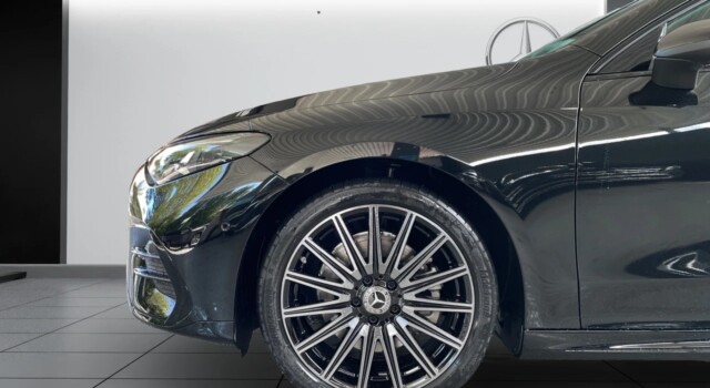 MERCEDES-BENZ CLA 250 + 85 kWh EQ